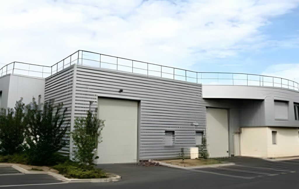 Wacano-ateliers-bureaux-Chennevieres-Saint-Ouen-lAumone-Val-dOise-exterieur